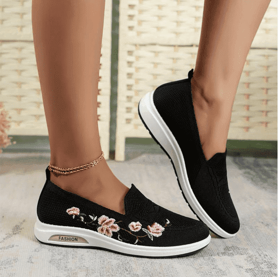 Oliwia – Wygodne ortopedyczne buty slip-on z kwiatami