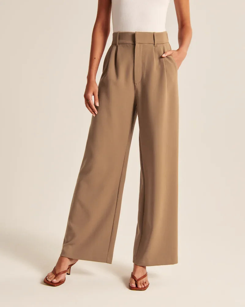 Tailored Elegance | Weit geschnittene hose