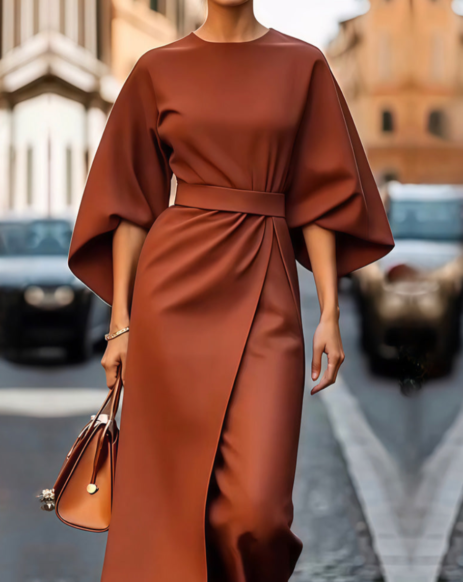 DAS CELESTE KLEID