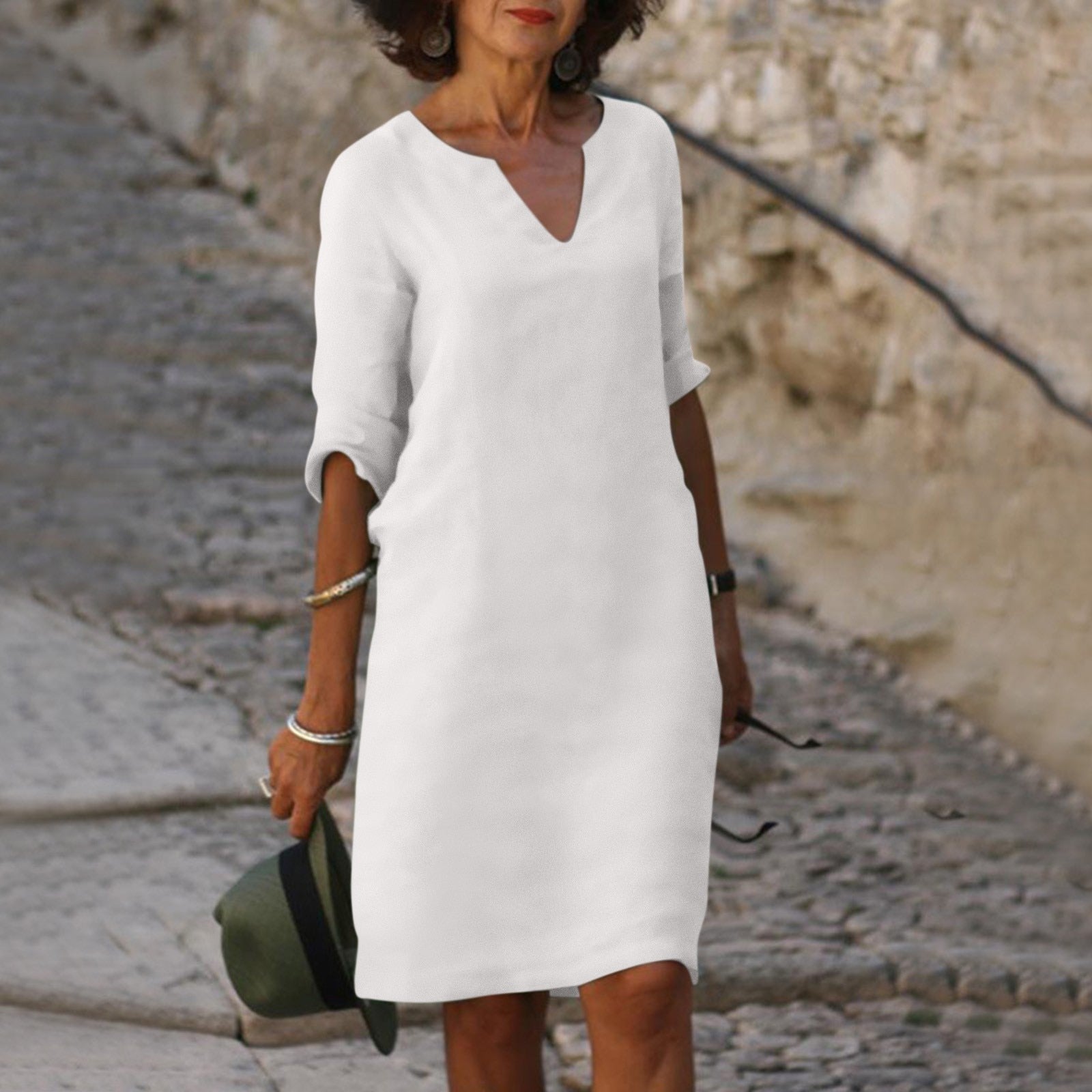 Victoria | Zeitloses V-Ausschnitt-Kleid