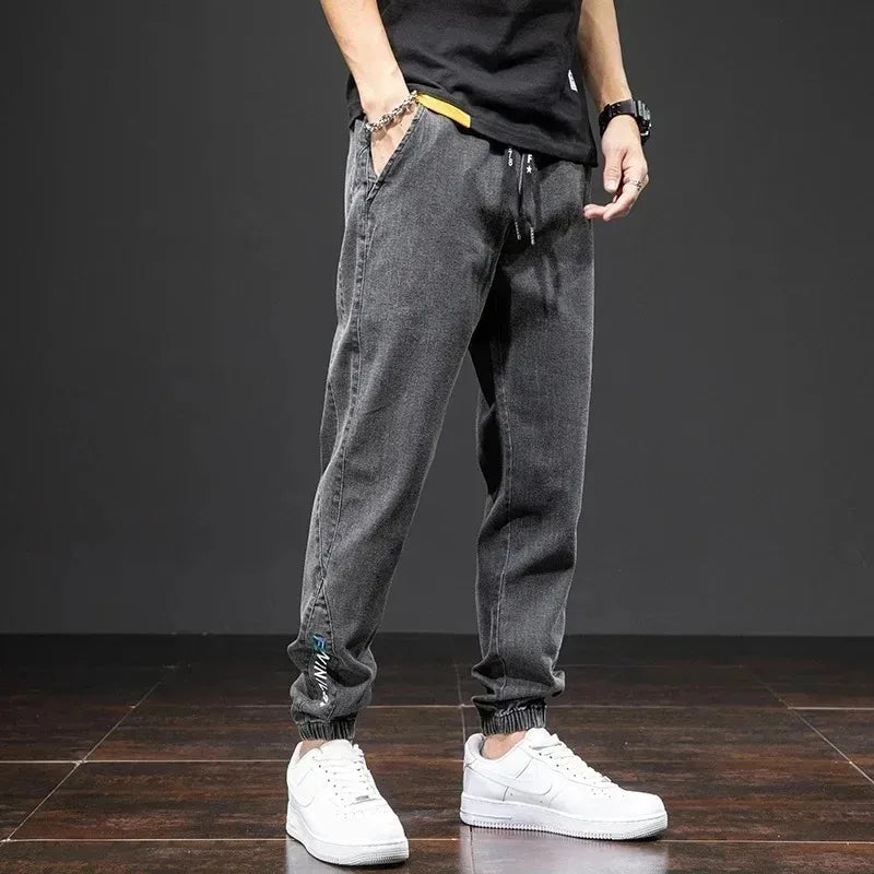 Männer Slim-Fit Jeans, Größe 6XL-8XL