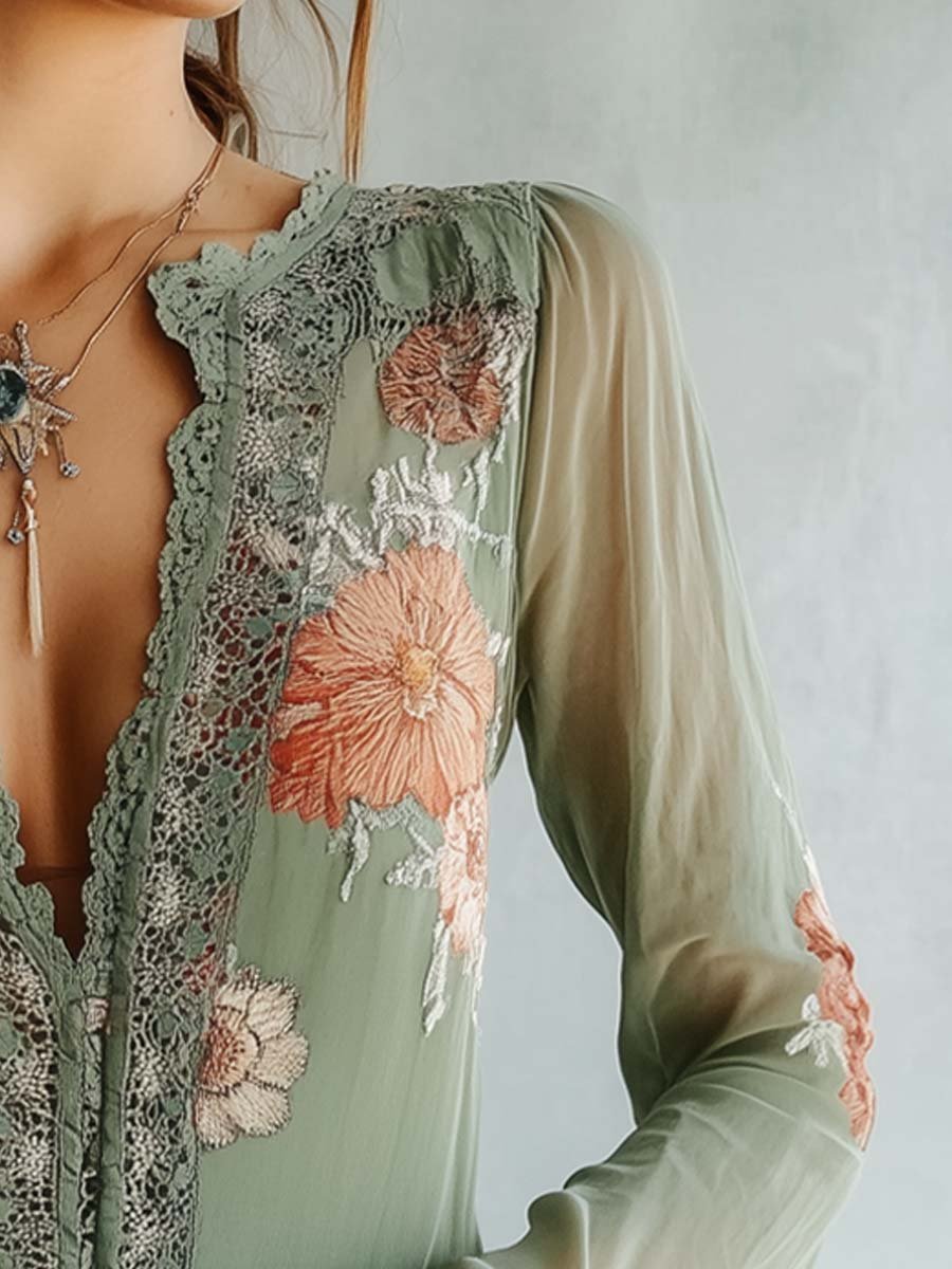 Bluse mit böhmischer Floralspitze
